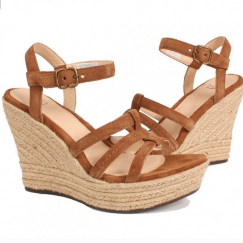 Ugg Wedge Callia sandals 9.5